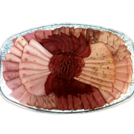 Zubereitung einer Aufschnitt-Platte
